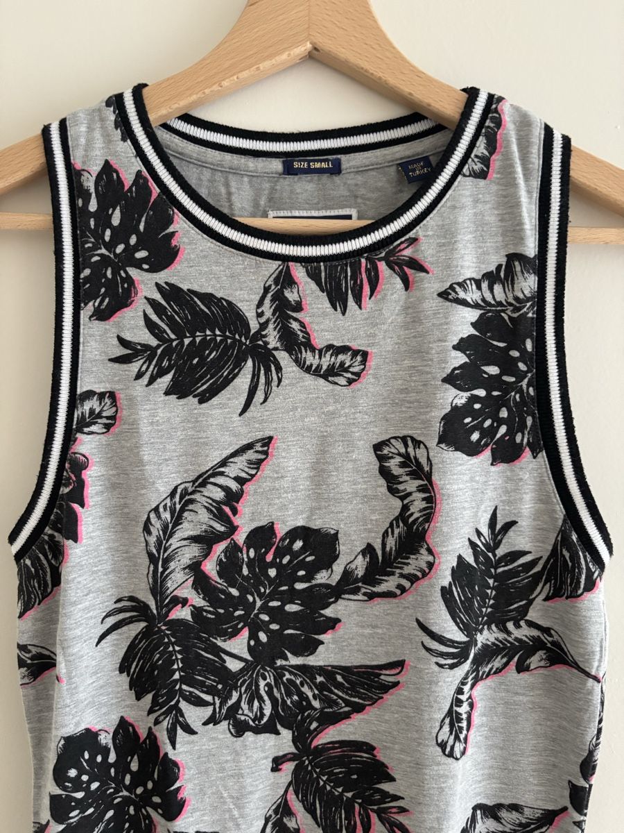 Superdry Vestiti: Robe été Superdry – Usato da Bernex venduto da mar_82vn 1