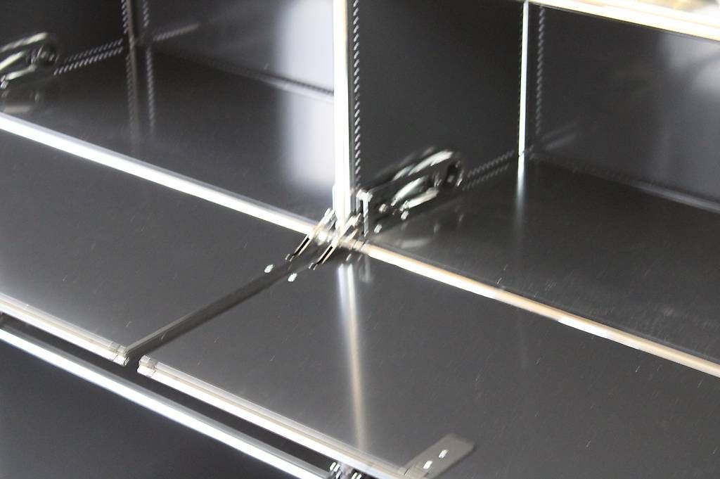 USM Scaffali: USM Sideboard in schwarz, neuwertig! – Usato da Meinisberg venduto da atelier_TILIJA 3