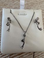 Schmuckset Kette mit Anhänger und Ohrringe, Silber