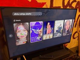 SONY KDL-40WE665 BRAVIA Smart TV + Sony Soundbar / Subwoofer