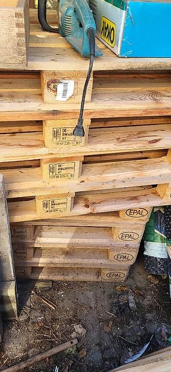 Pallets: Euro palette neu 9x – Usato da Wittenbach venduto da AquaSafe