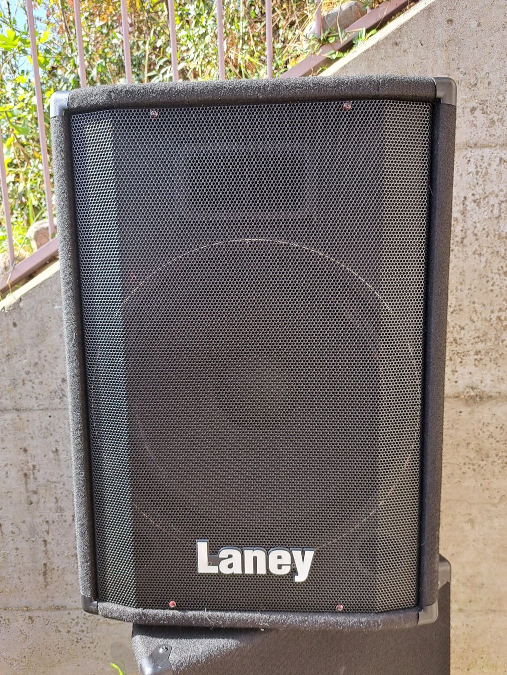 Laney Casse acustiche: 2 LANEY - PA Lautsprecher Boxen  - 150 Watt – Usato da Grenchen venduto da Yamahwildstar16 4