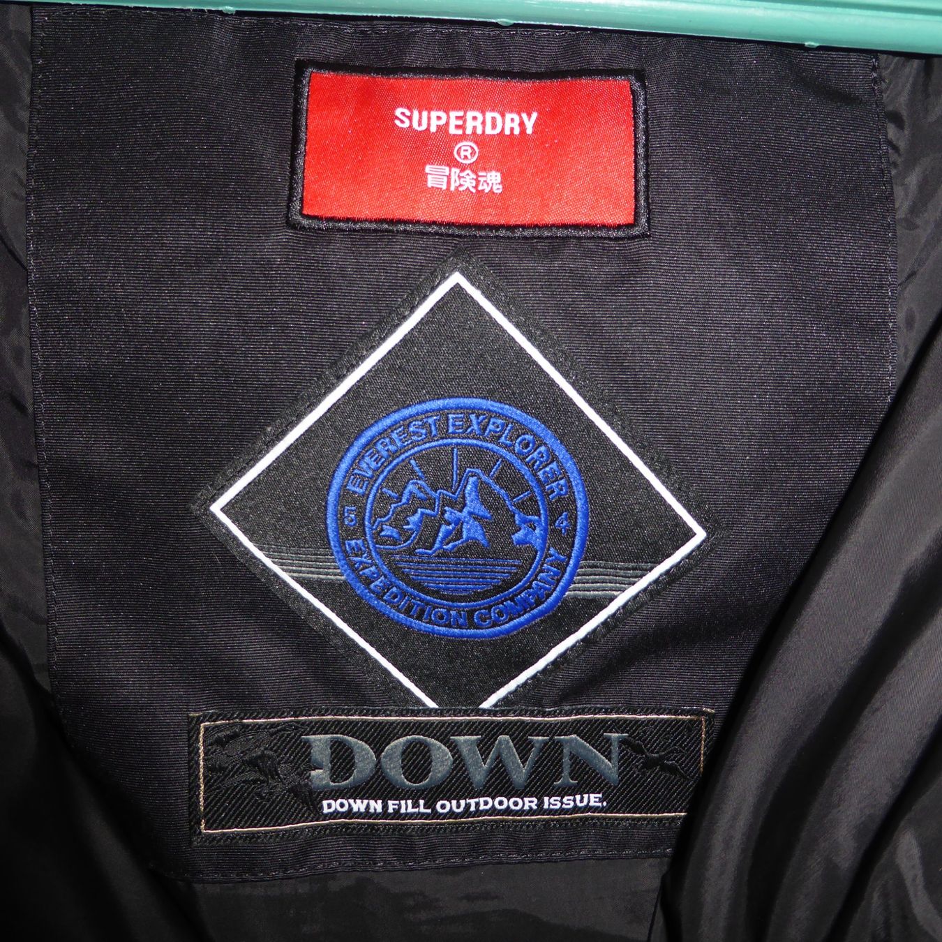 Superdry Giacche: Daunenjacke SUPERDRY, Gr. L – Usato da St.Gallen venduto da regenbogen5 1