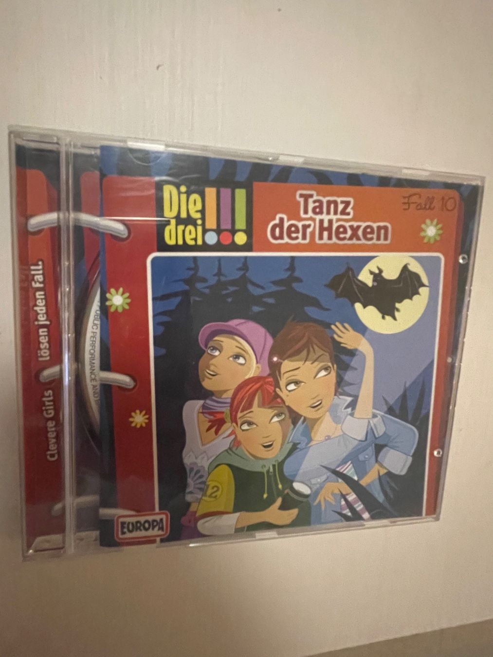Audiolibri: CD - Die Drei !!! "Tanz der Hexen" – Usato da Oberuzwil venduto da Coolan