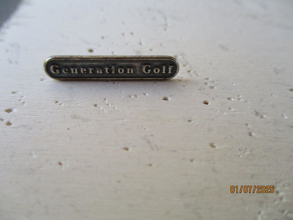 Generation VW Golf Pin (Neu (gemäss Beschreibung)) in Felsberg für CHF ...