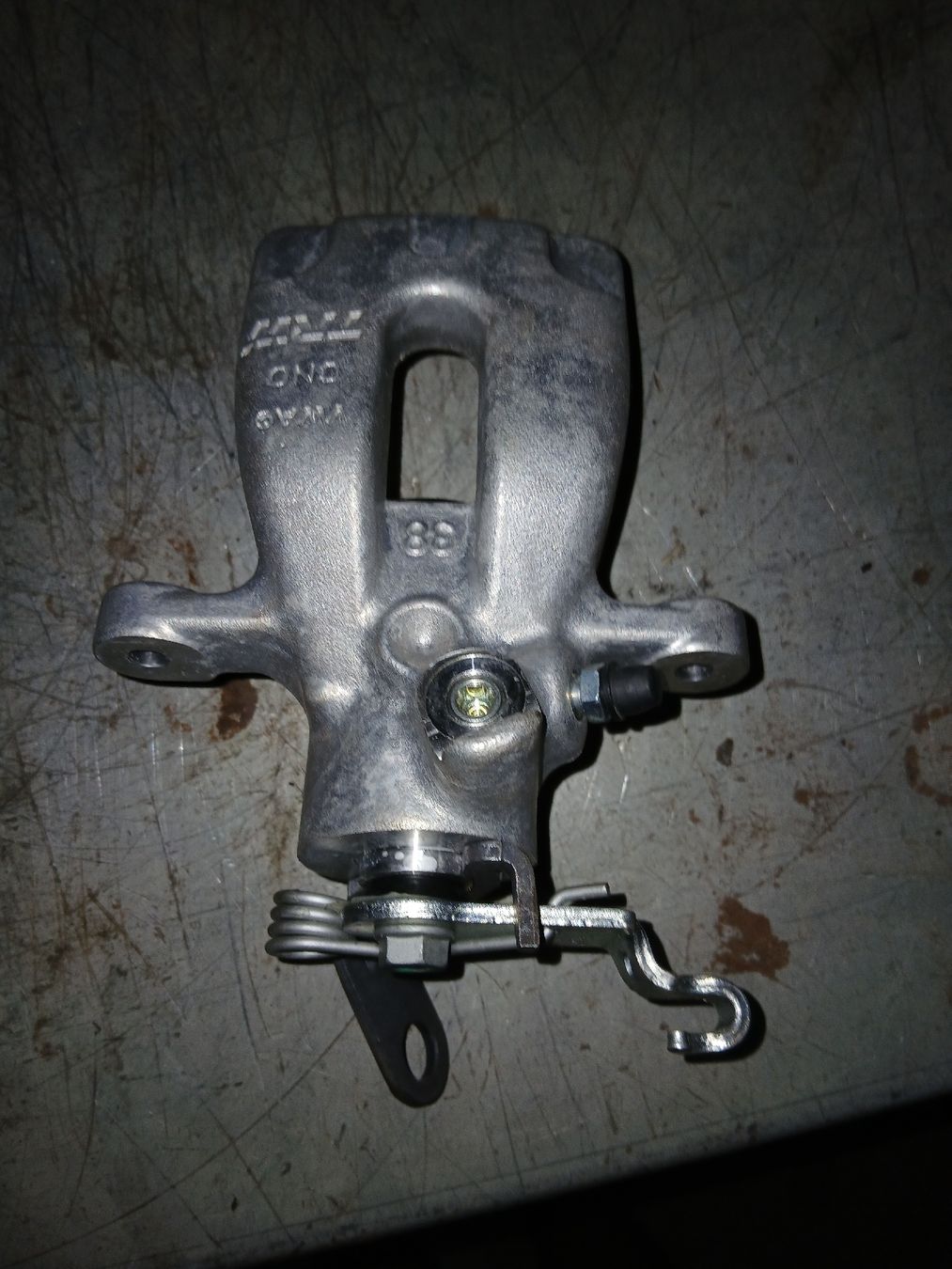 Toutes les pièces auto: bremssattel VW Audi Skoda – D'occasion à Ennetmoos par joy2009 1