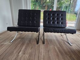 2 Vintage Barcelona Sessel, Schwarzer Leder