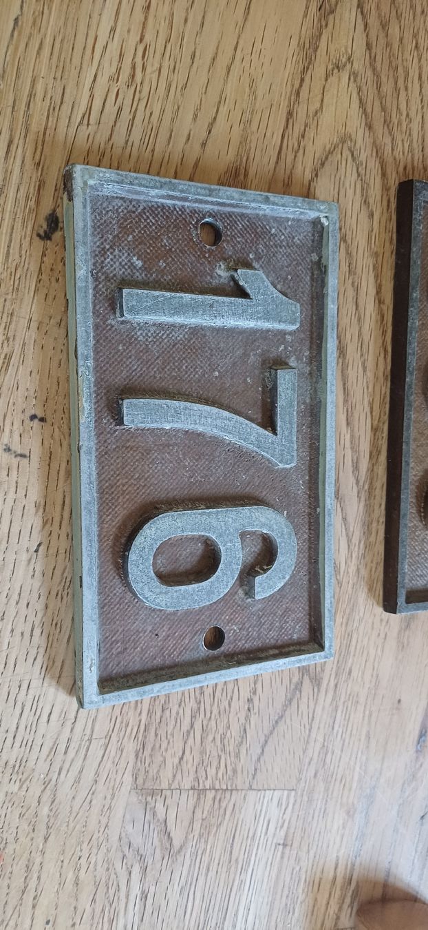 Insegne: 2 Alte Hausnummern – Usato da Flawil venduto da Pinkmalibu 7