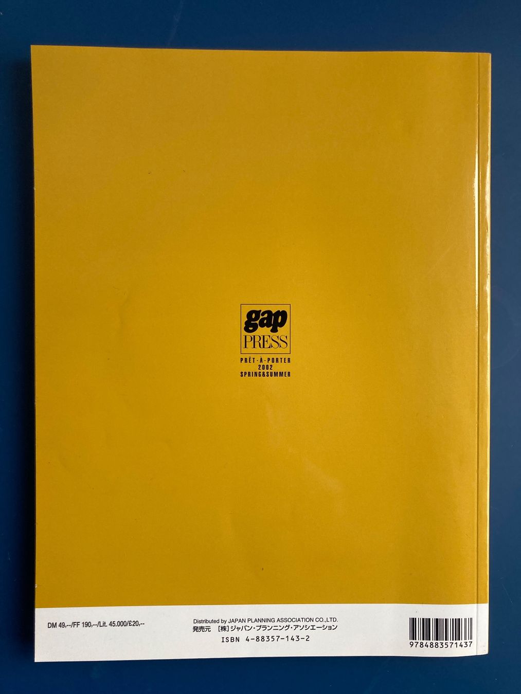 Riviste & Magazine: GAP Press Collections 2002 Mode Magazin Design – Usato da Aarwangen venduto da nemkin61 1