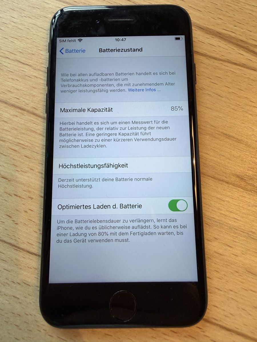 Apple Handys / Smartphones: iPhone 7 128GB  – Gebraucht aus Chur von Sim7000 1