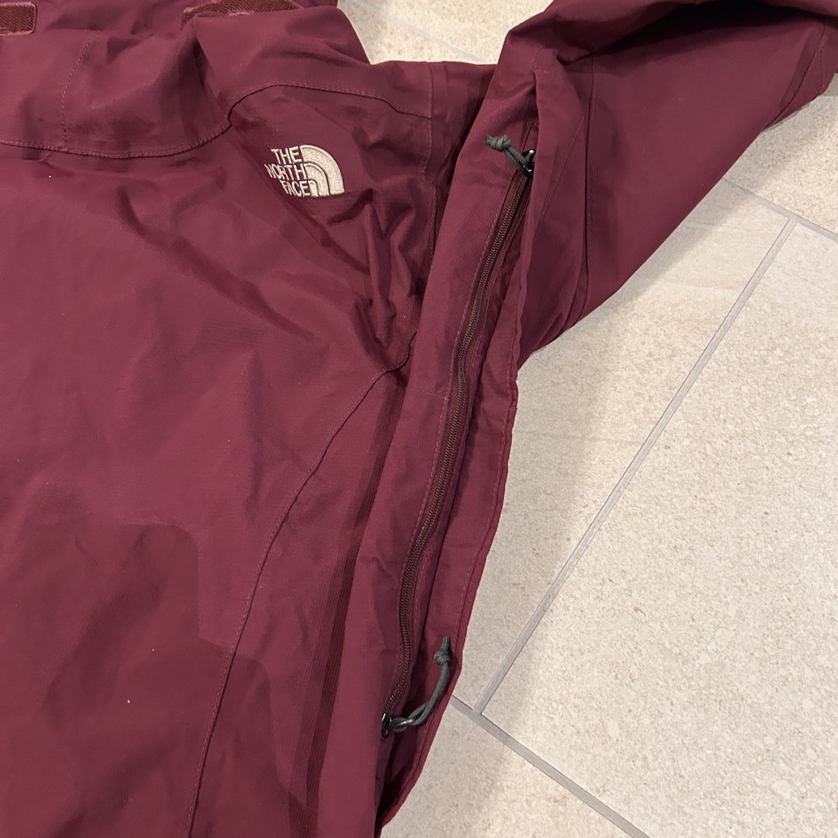 North Face Jacken: The North Face Wanderjacke – Neu (gemäss Beschreibung) aus Rümlang von rao_f2zd 5