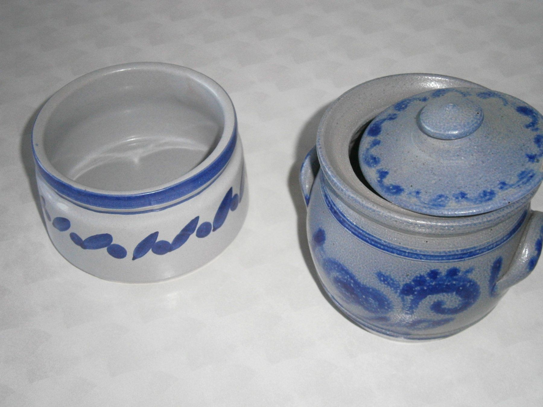 Tutte le decorazioni: 2 hübsche Keramikdosen, blau/grau bemalt – Usato da Schwarzenburg venduto da lore09