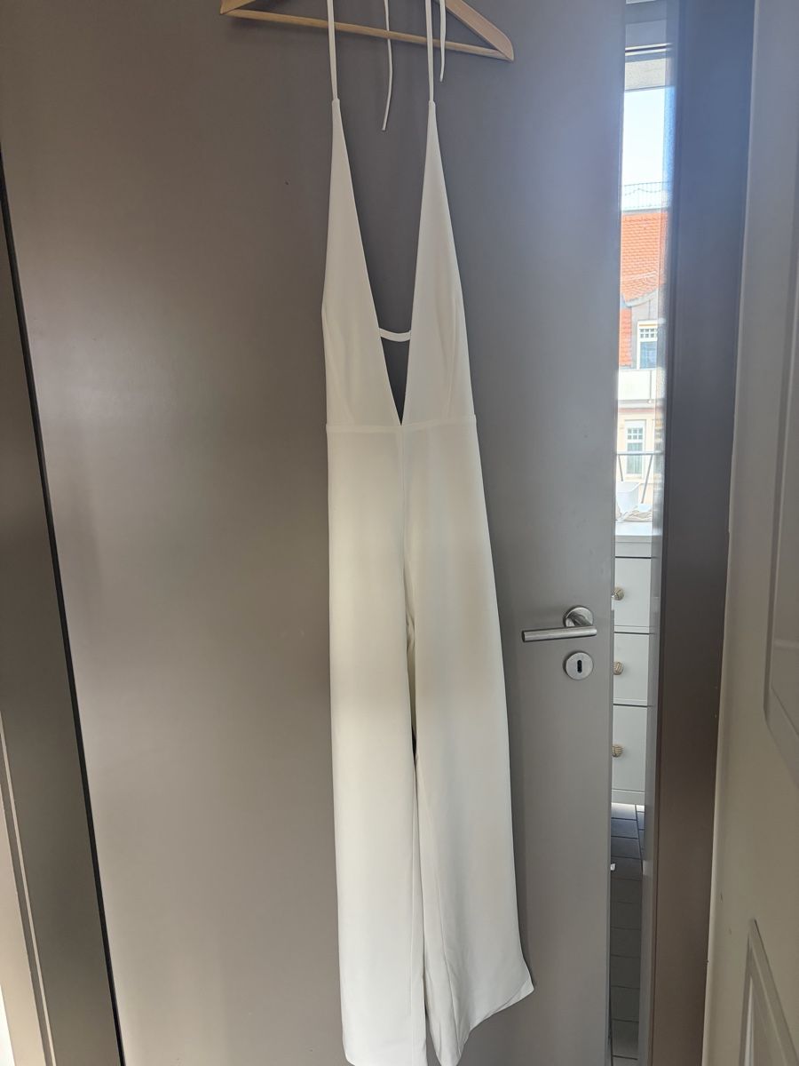 Jumpsuits: Lexi white Jumpsuit Gr. 36 – Gebraucht aus Zürich von jan_zjq2 8