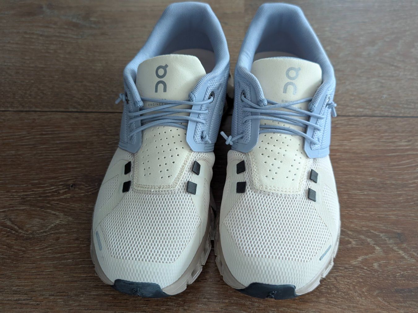 On Chaussures hommes: On Cloud Gr. 38 – Neuf (Voir description) à Zermatt par pinky025
