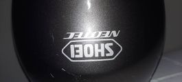Motorradhelm zu verkaufen