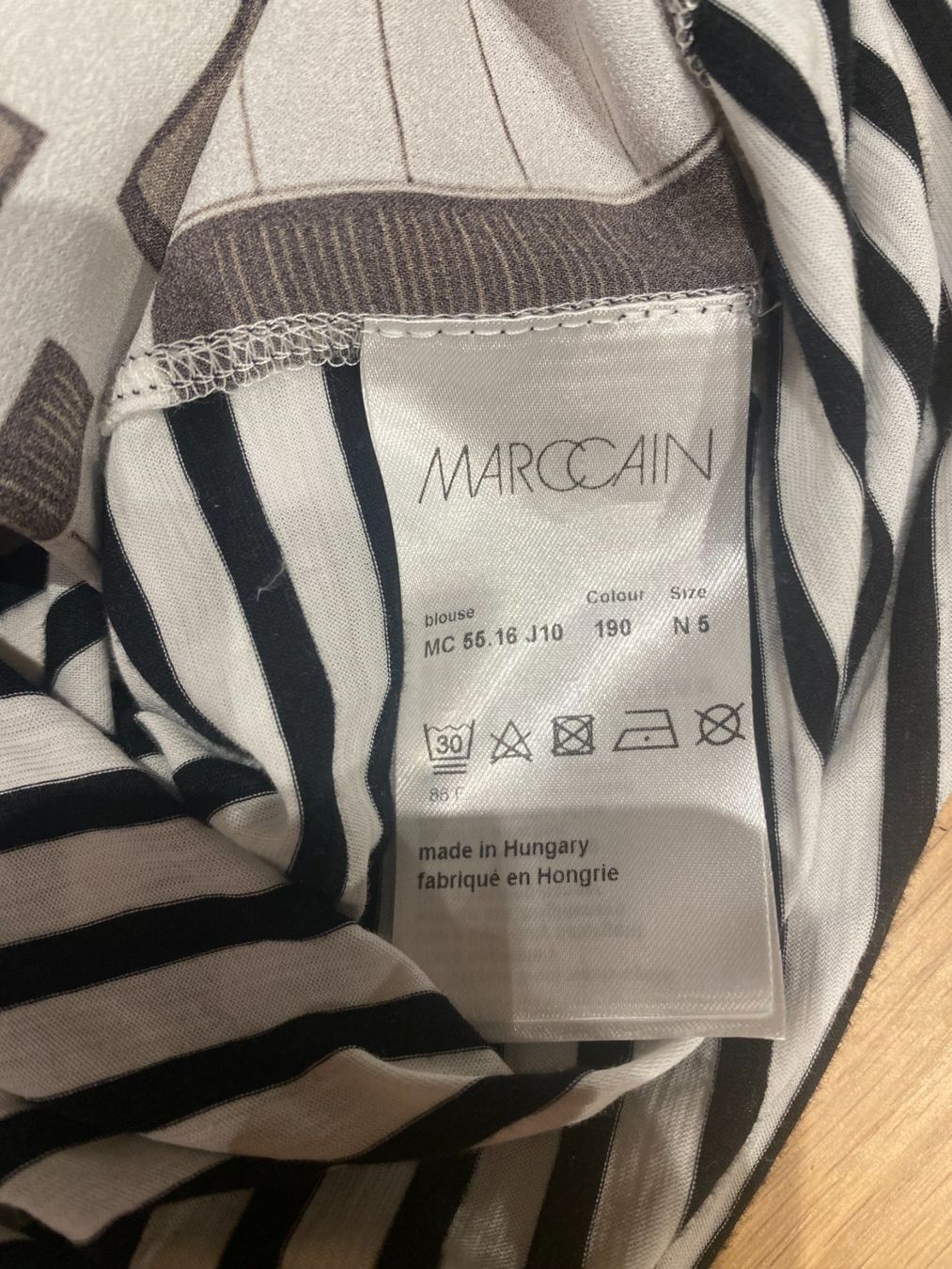 Marc Cain T-Shirts: Marc Cain T'Shirt, Gr. N5 oder D42 – Gebraucht aus Regensdorf von Pointer2009 5