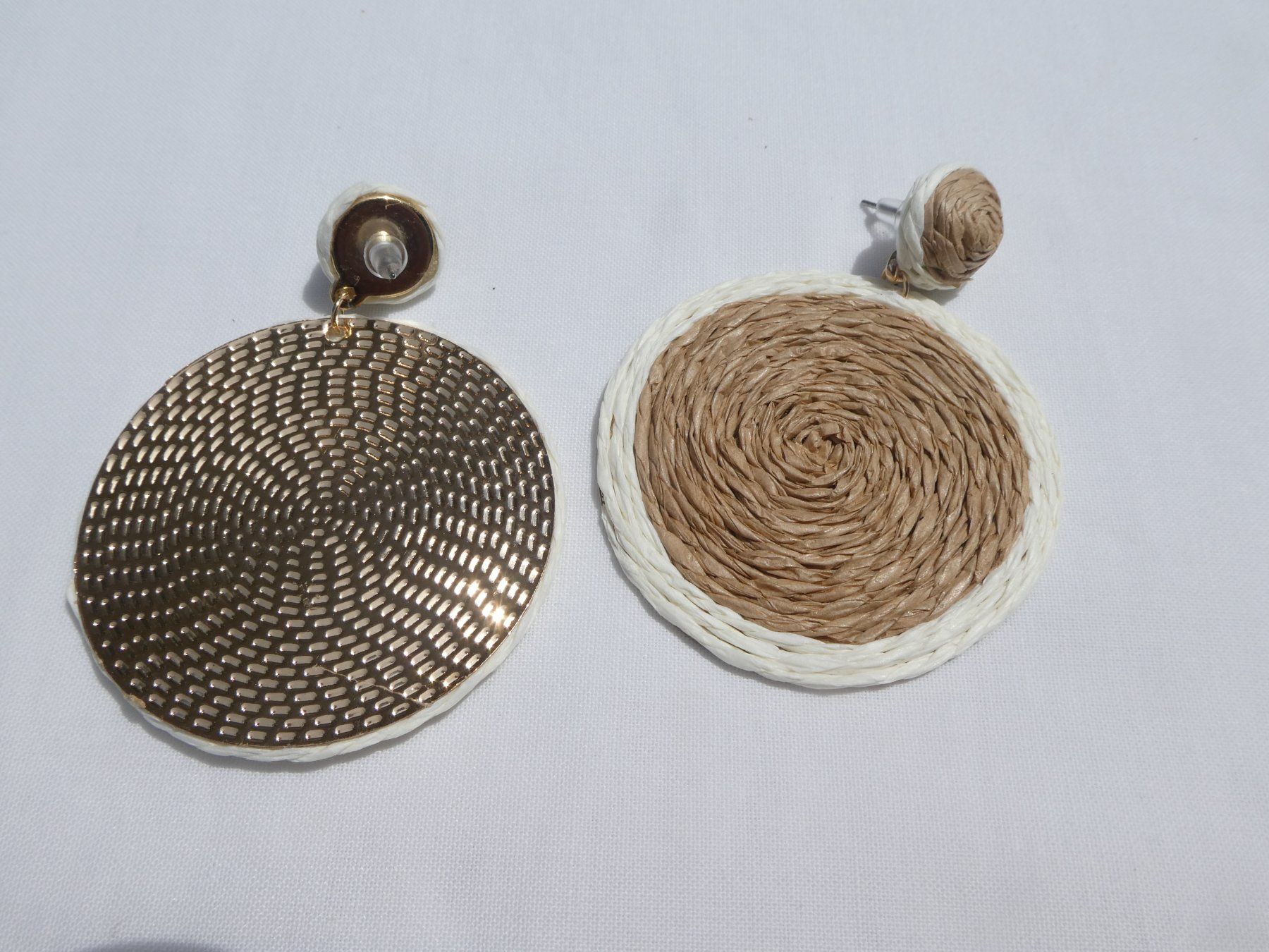 Orecchini pendenti & Orecchini a lobo: Grosse, leichte Rattan-Ohrstecker im Boho Style / NEU – Nuovo (secondo la descrizione) da Gattikon venduto da kaandooh 2