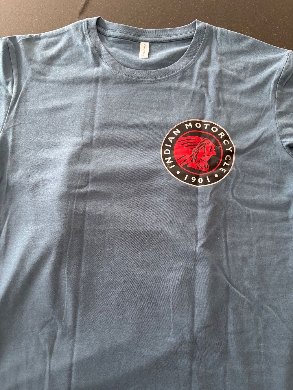 T-shirt: T-Shirt – Usato da Arch venduto da denaje 1