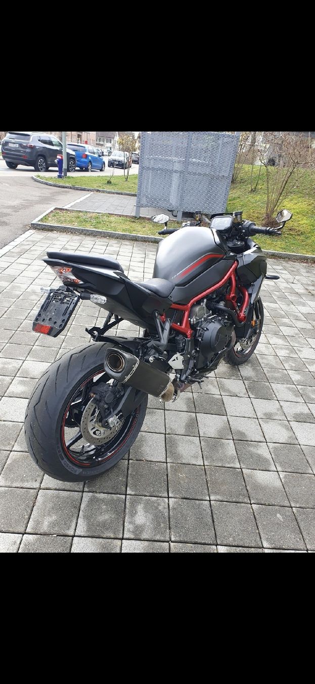 Kawasaki Strada: Kawasaki Z H2 – Usato da Dietlikon venduto da Fritschi89 5