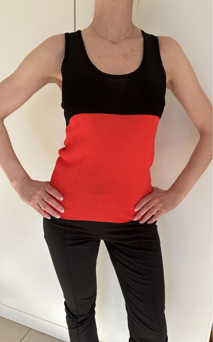 Balenciaga Top: Balenciaga Top – Usato da Bäch SZ venduto da ruslena29