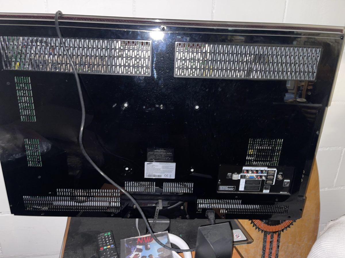 Samsung Televisori: Samsung Fernseher – Usato da Jeuss venduto da leo_lnm5 2