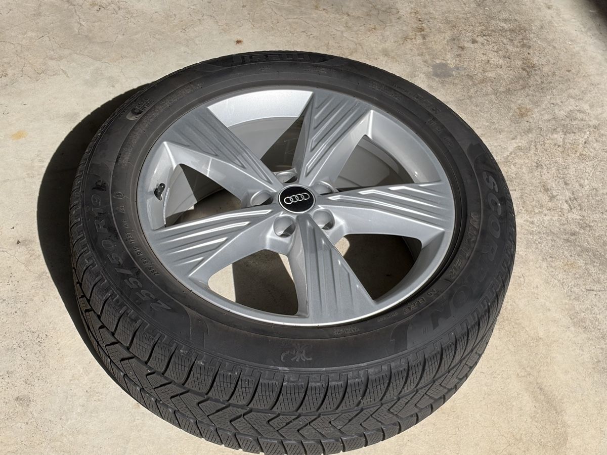Pneus & Roues: Winterkompletträder Audi 8J × 19 ET45 – D'occasion à Bern par Chramonn 1