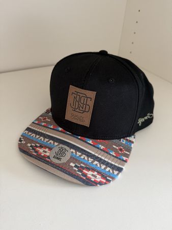 DJINNS Snapback Kappe
