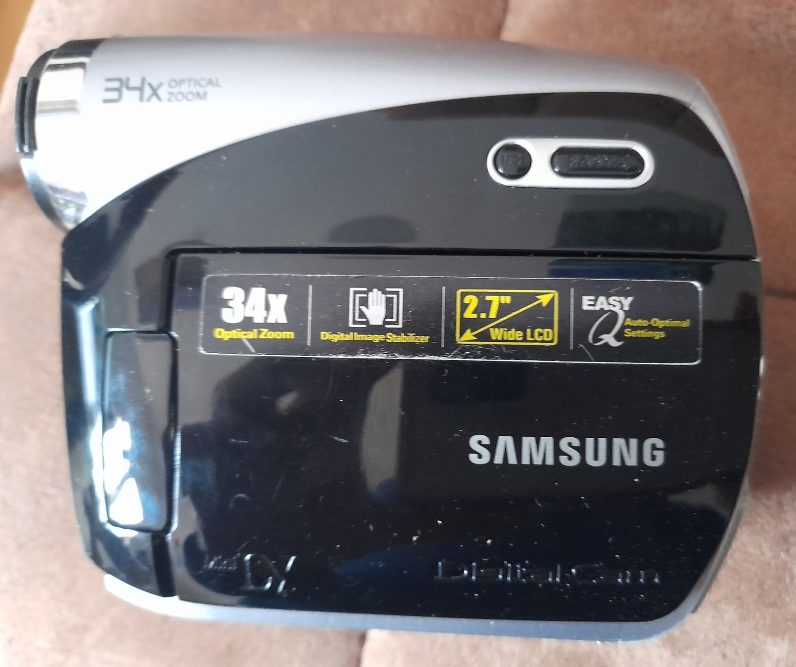 Samsung Camcorder: Samsung VP-D381 Camcorder – Gebraucht aus Herisau von komodo0 1