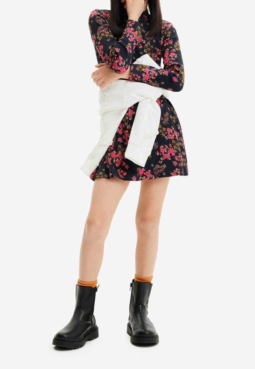 Desigual Vestiti & Gonne: Robe Desigual 7-8 ans – Nuovo (secondo la descrizione) da Le Châble VS venduto da 027_aymon 2
