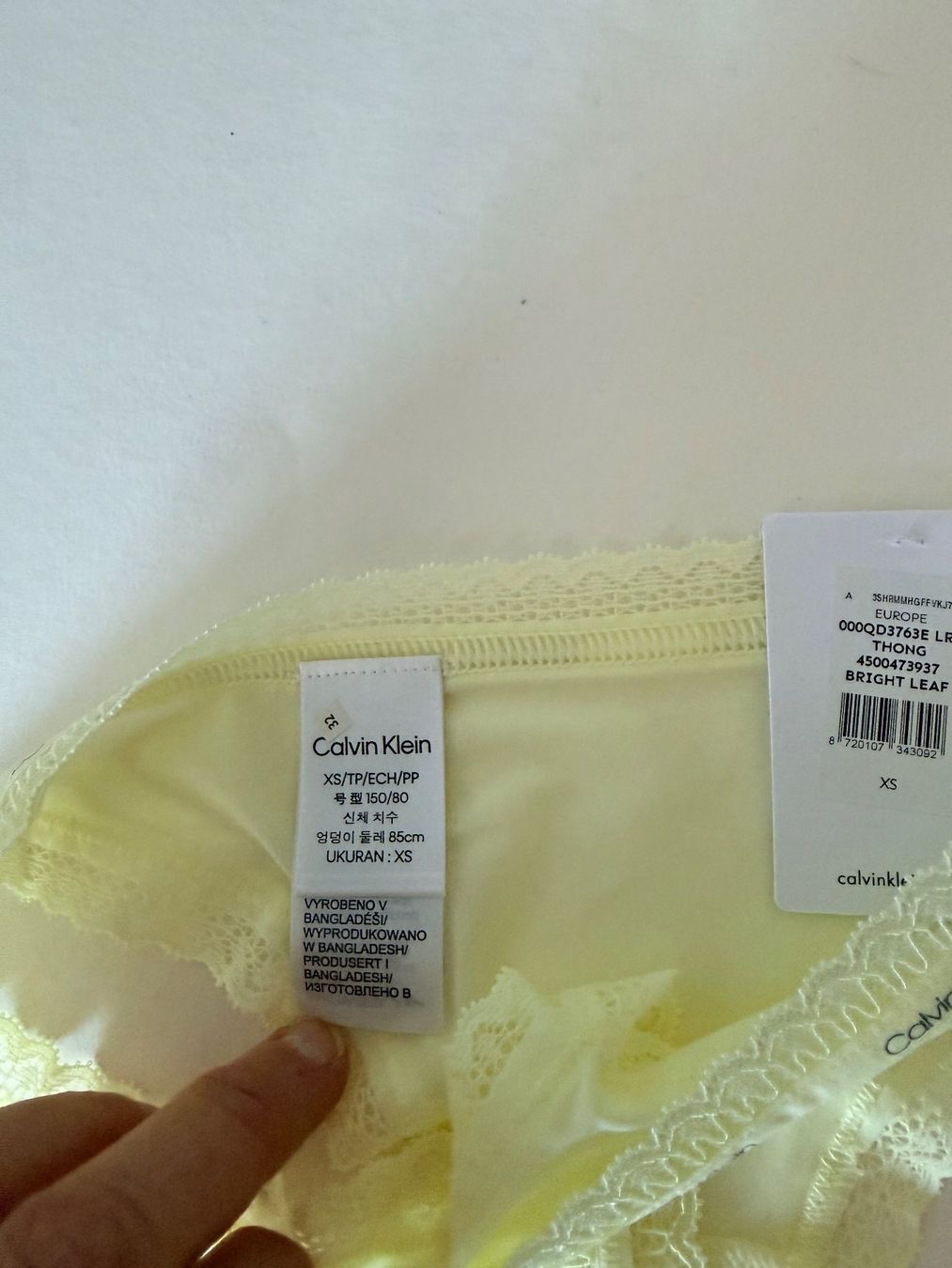 Calvin Klein Autres dessous: CALVIN KLEIN, String, Grösse XS, Farbe Hellgelb – Neuf avec emballage d'origine à Rudolfstetten par gst_g7xl 4