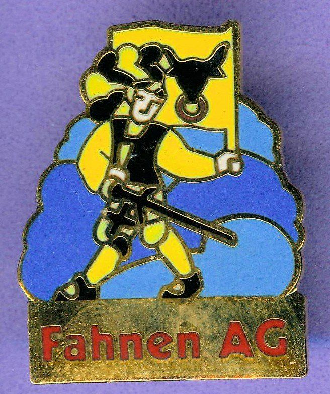 Placchette & Badge: Wappen & Uniform   URI – Usato da Winterthur venduto da Sammleroase