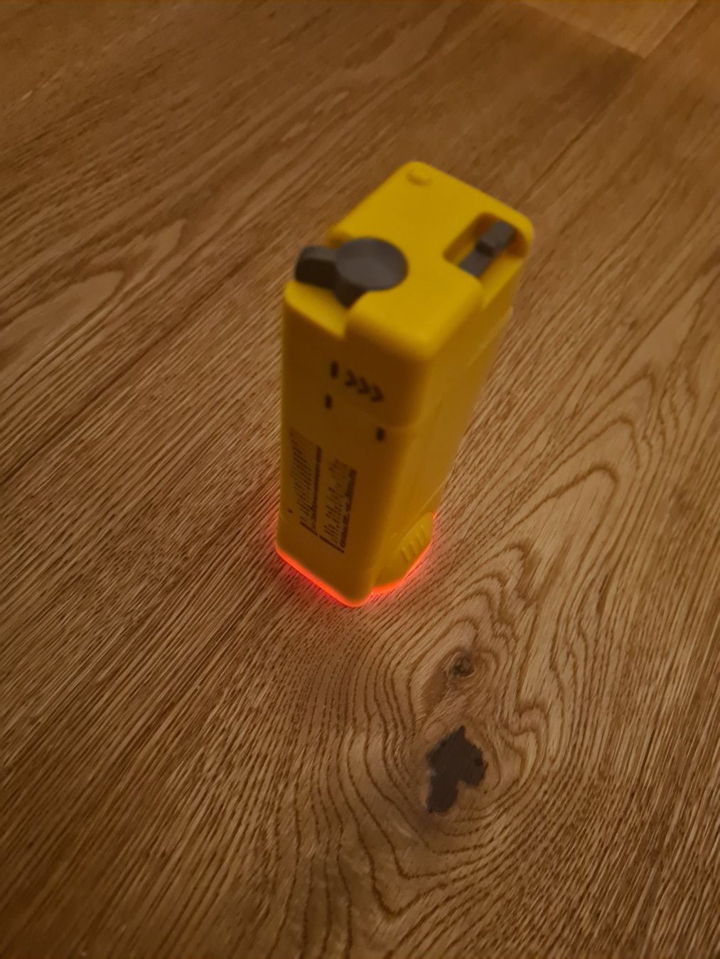 Lampen: Taschenlampe Camping – Gebraucht aus Bern von Respirit 1