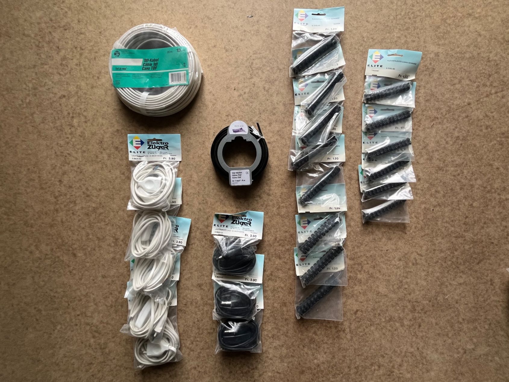 Cavi: Diverses Elektromaterial, Kabel, Schalter, Lot, Konvolut – Usato da Netstal venduto da spaltflo01
