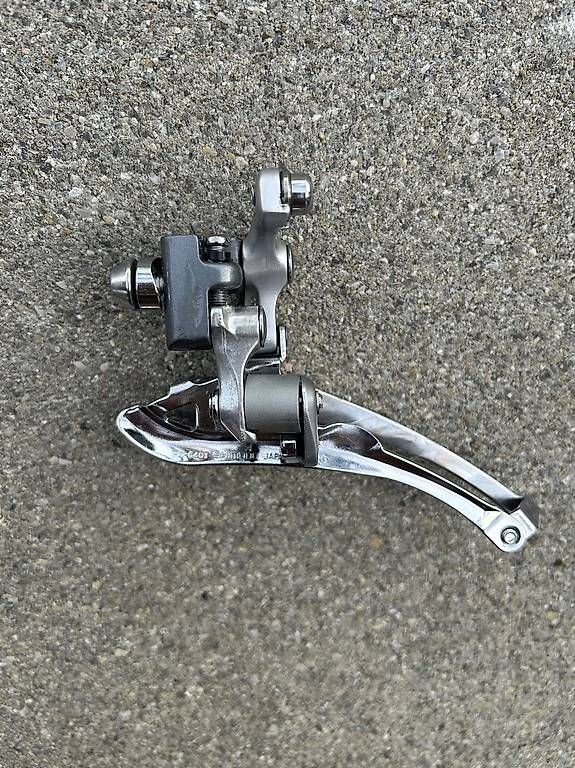 Shimano Pezzi di ricambio: Shimano 600 Umwerfer FD-6401 – Usato da Köniz venduto da Ruffkiid 1