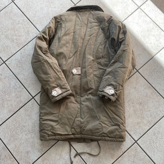 Mäntel: Veste chaude Kaki 38-40 Neuve – Gebraucht aus La Chaux-de-fonds von ccjp 3