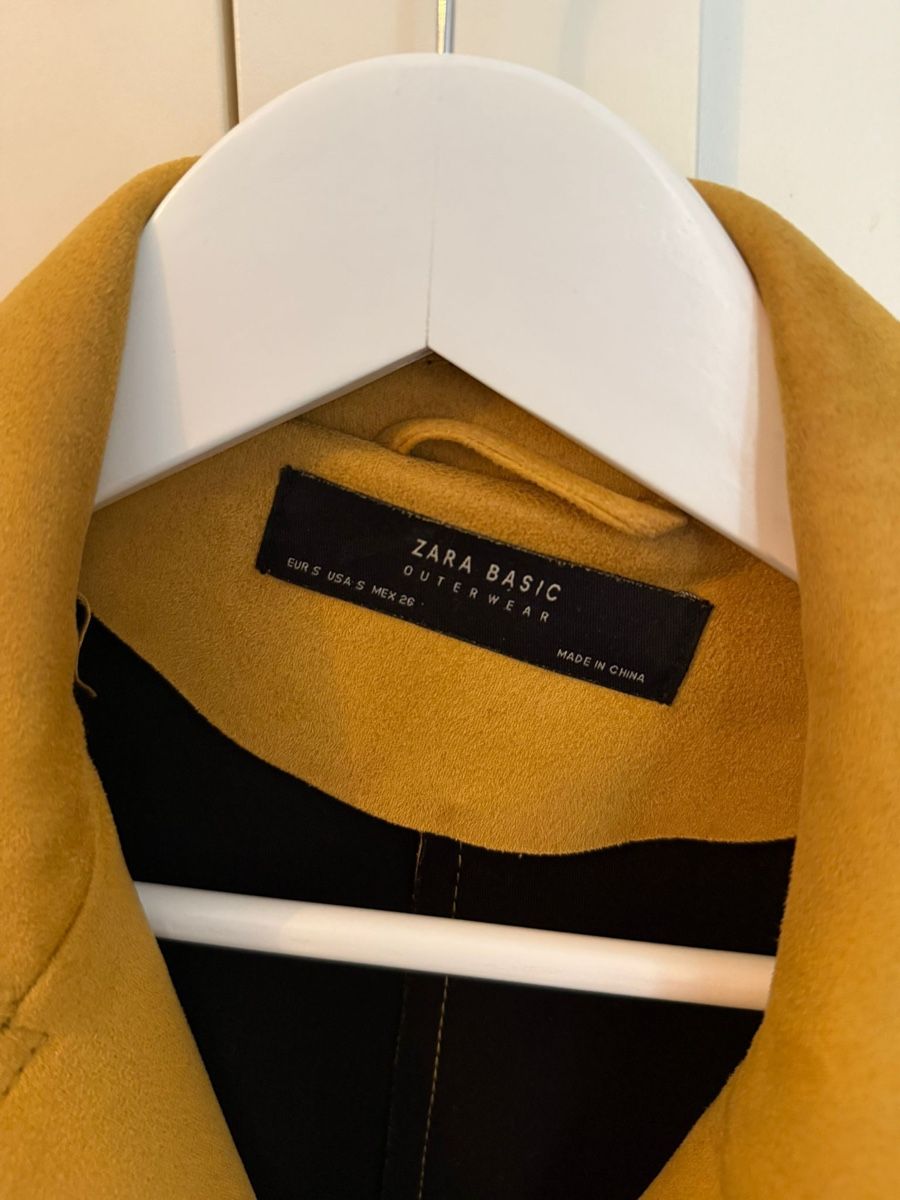 Zara Giacche: Zara Wildlederjacke Grösse S – Usato da Grenchen venduto da Bach94 1