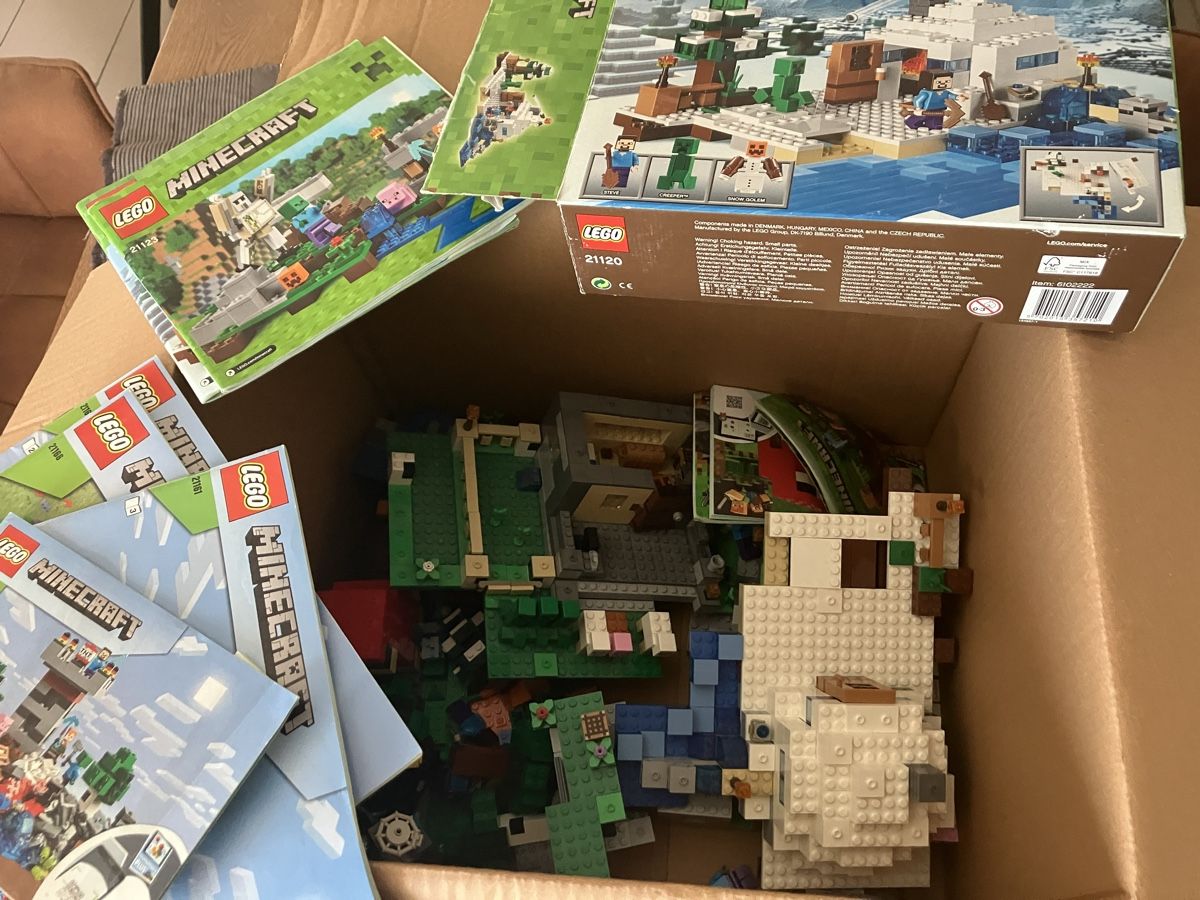 Lego Jouets: Minecraft Lego Sets /Versand – D'occasion à Rüdlingen par Schnoegli2007