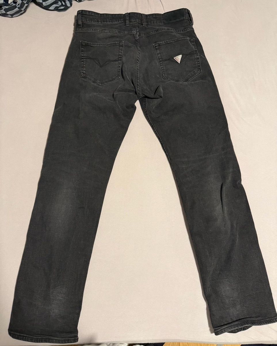 Guess Jeans: GUESS Jeans | Grösse 31, schwarz – Nuovo (secondo la descrizione) da Küsnacht ZH venduto da Wozdav 3