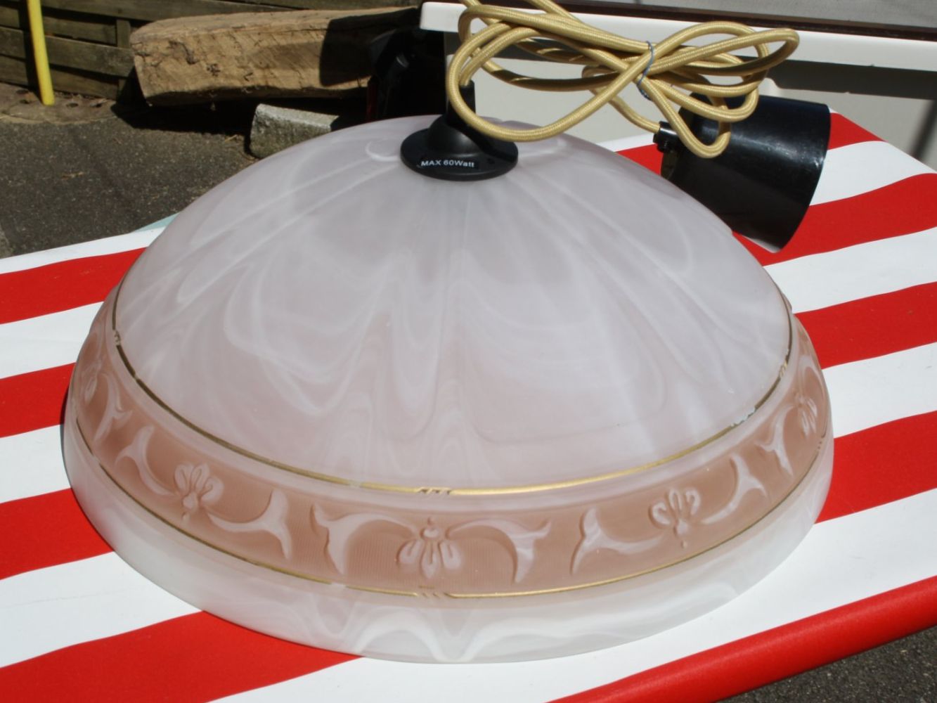 Lampadari & plafoniere: GLASLAMPE LAMPE RUND 40 cm. – Usato da Wauwil venduto da Pneuedy