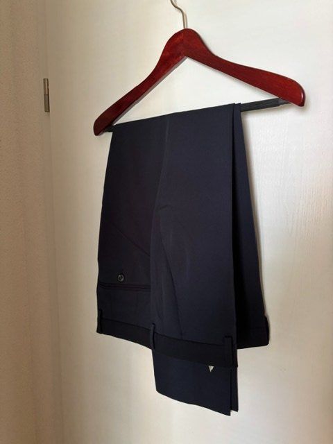 Costumes: Anzug dunkelblau – Neuf avec emballage d'origine à Stein am Rhein par glocky 2