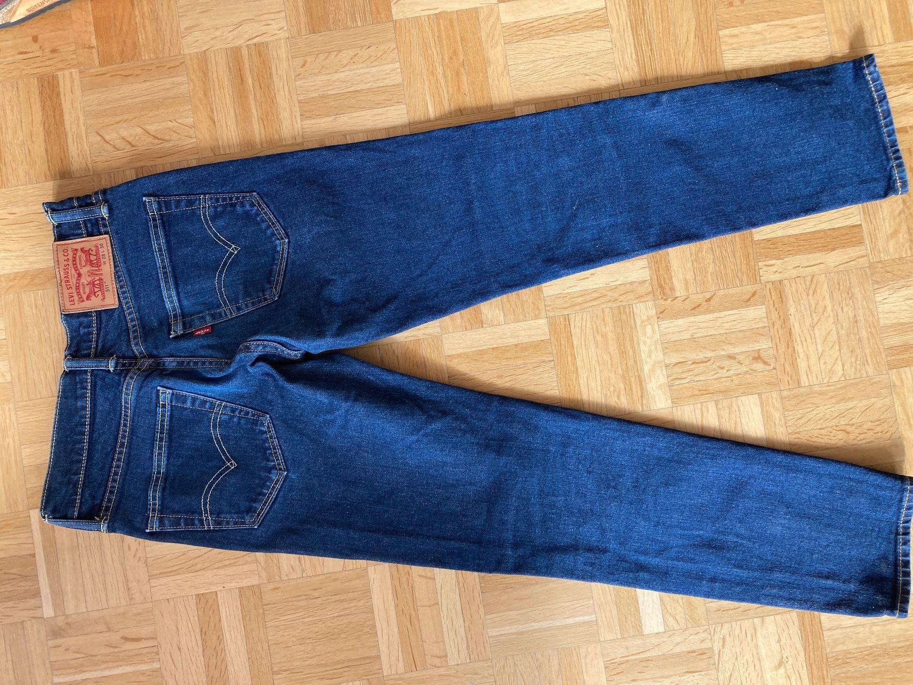 Levi's Jeans: Levis Jeans 511, W28 / L30,  Levi's – D'occasion à Schlieren par Fangolf