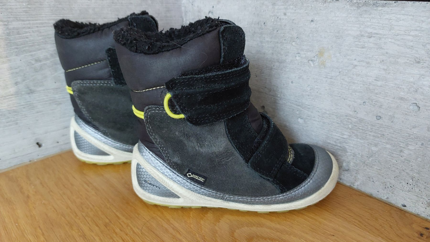Ecco Schuhe für Jungen: Winterstiefel Gr. 26, Ecco – Gebraucht aus Auw von pet_fc8x 2