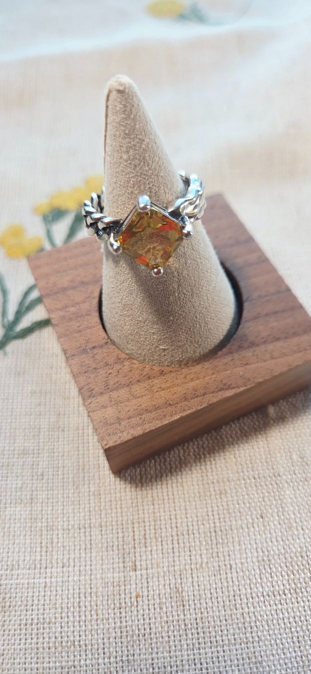 Anelli: NEW - S925 Citrine Ring (Adjustable) – Nuovo (secondo la descrizione) da Zürich venduto da cin_wcf6 5