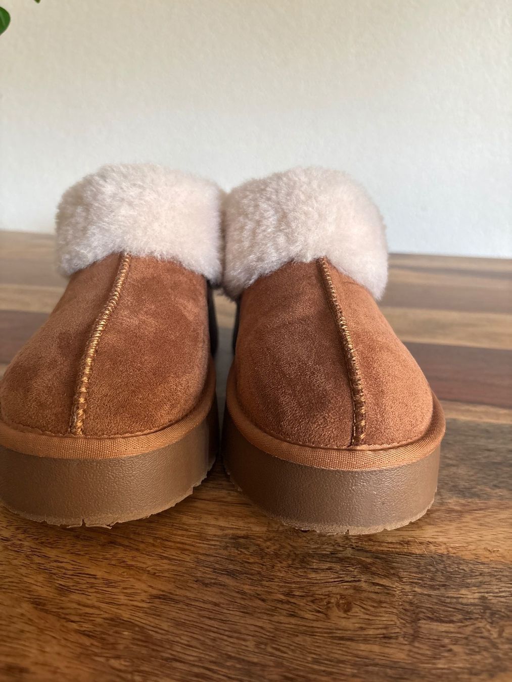 Dosenbach Scarpe da donna: Winterschuhe braun Grösse 39 neuwertig – Usato da Bad Zurzach venduto da tscharino 1