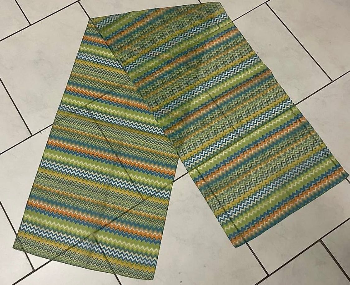 Foulard & Sciarpe: Schal – Usato da Basel venduto da tif_m2h6 2