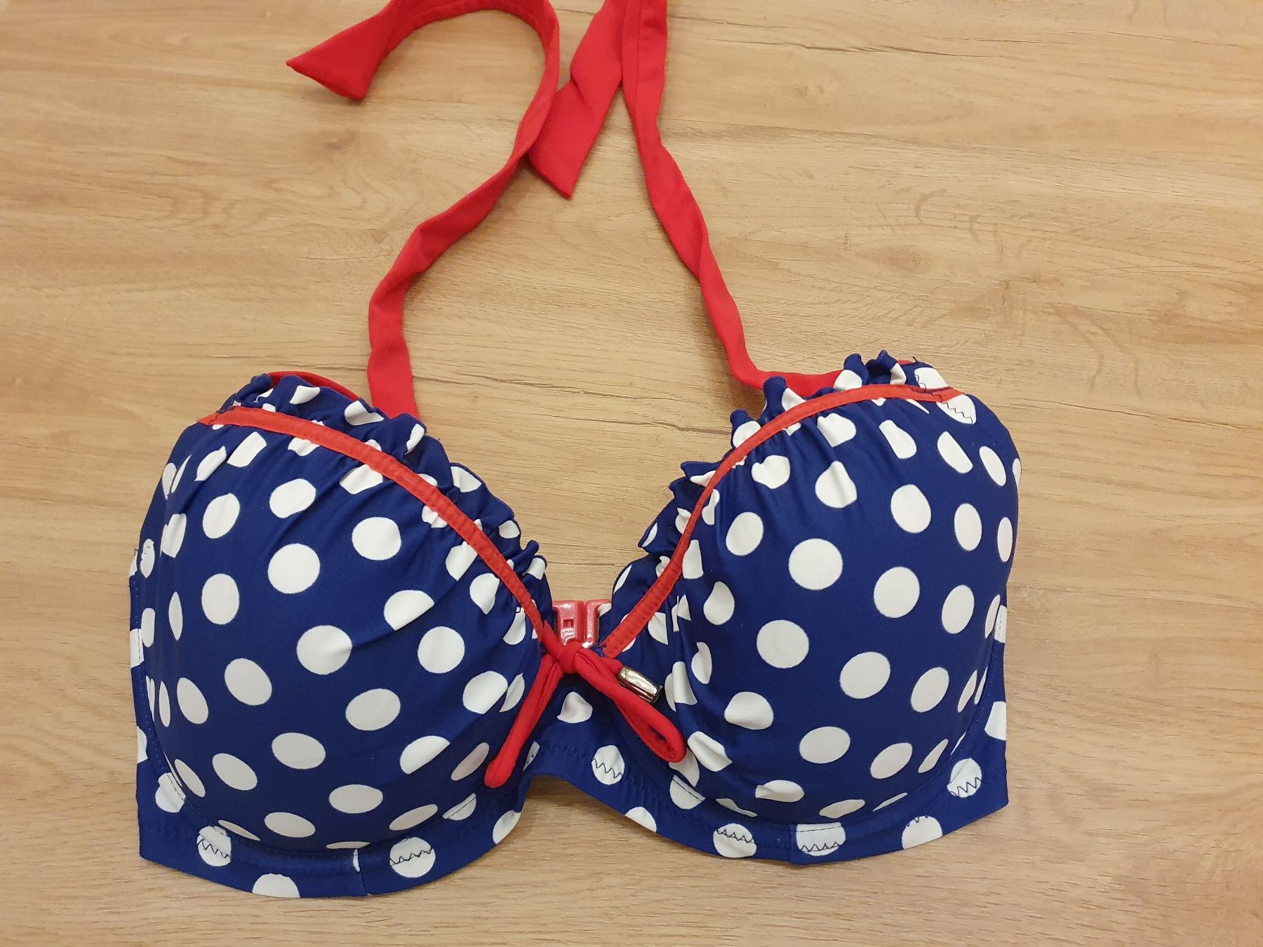 Costumi da bagno & Bikini: Bikini Pour Moi Oberteil 32 E, Hose UK 10 – Nuovo (secondo la descrizione) da Heinrichswil venduto da sabi2809 1