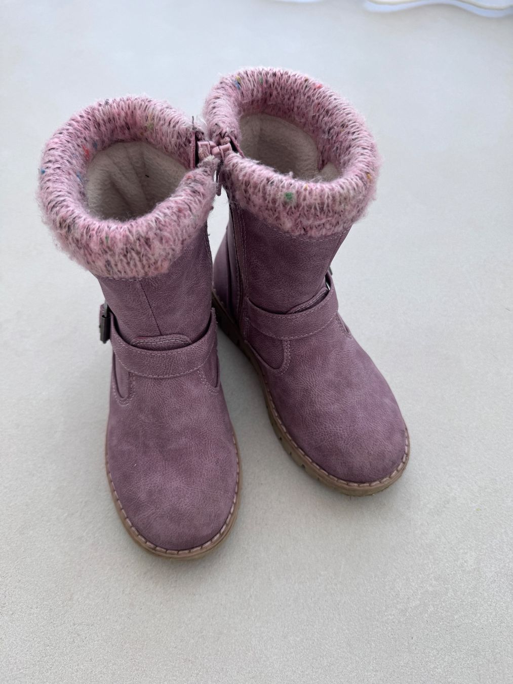 Scarpe per ragazze: Stiefel / Stiefeli / Stiefeletten Grösse 29 – Usato da Bonaduz venduto da lut_6rts