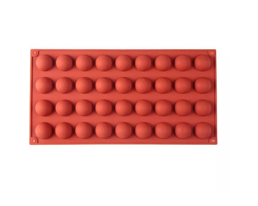 Teglie da forno: Silikon Backform 36 Halbkugeln - 32.5 x 17 x 1.5 cm – Nuovo e nell'imballaggio originale da Werdenberg venduto da EXA-Animal-World