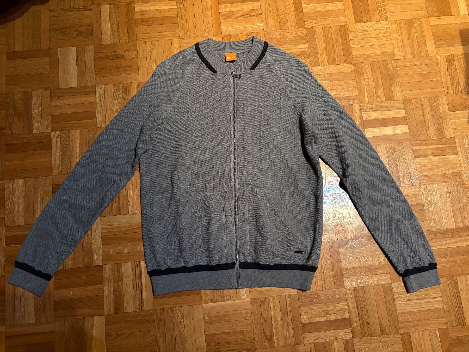 Hugo Boss Maglioni & Felpe: BOSS Pullover Gr. M – Usato da Genève venduto da sunandwind