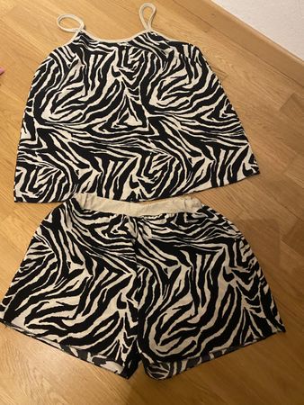Top und Shorts mit Zebra-Muster Gr.36 Neu!!!